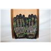 Image 1 : 2X IMPACT RESISTANT MEDIUM SIZE CAMO GLOVES