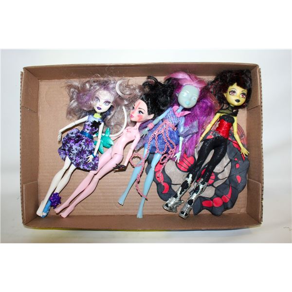 MONSTER HIGH DOLLS