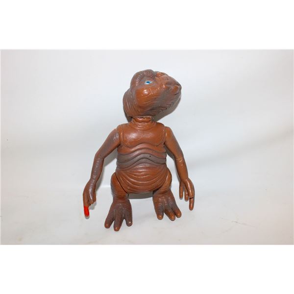 1980'S 7-1/2" E.T. THE EXTRA TERRESTRIAL SPACE AL
