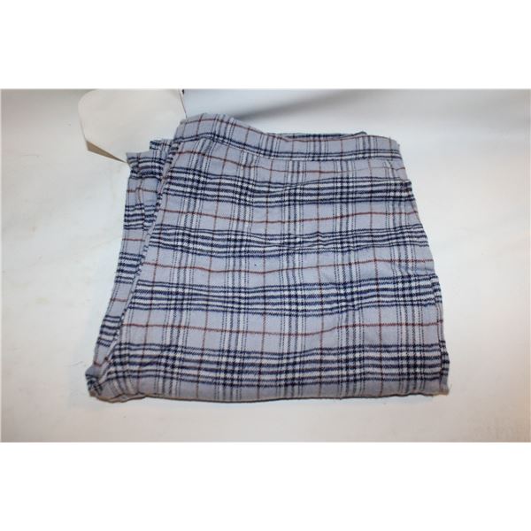 MODROBES PLAID PANTS SIZE XS