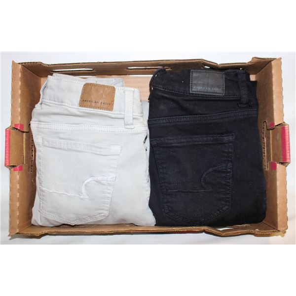 LADIES XS(0) AMERICAN EAGLE JEANS 2 PAIRS