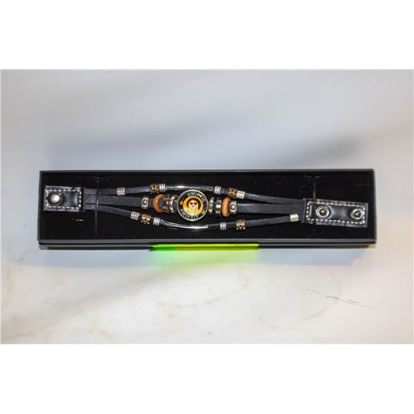 NEW SWIFTIE LEATHER STYLE BRACELET IN BOX