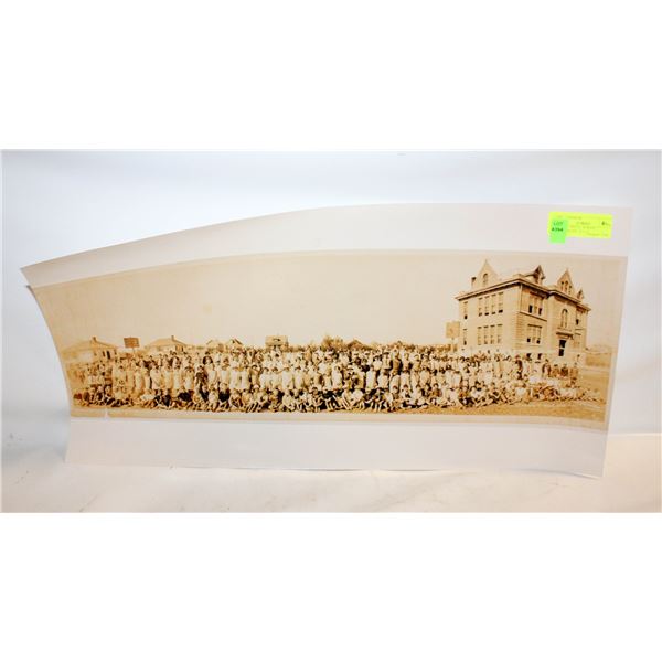 1928 HISTORICAL SCHOOL PHOTOGRAPH- 24 X 12