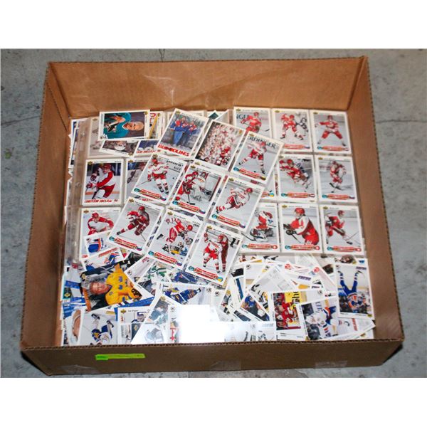 FLAT OF HOCKEY CARDS
