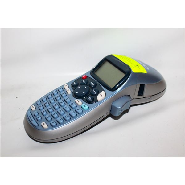 DYMO LETRATAG LABEL MAKER TESTED WORKING
