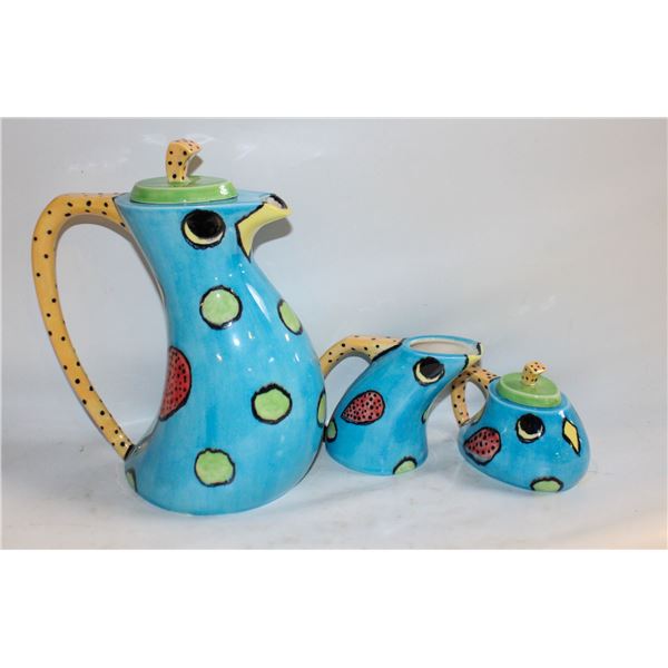 CERAMIC COFFEE, TEA AND CREAMER SET