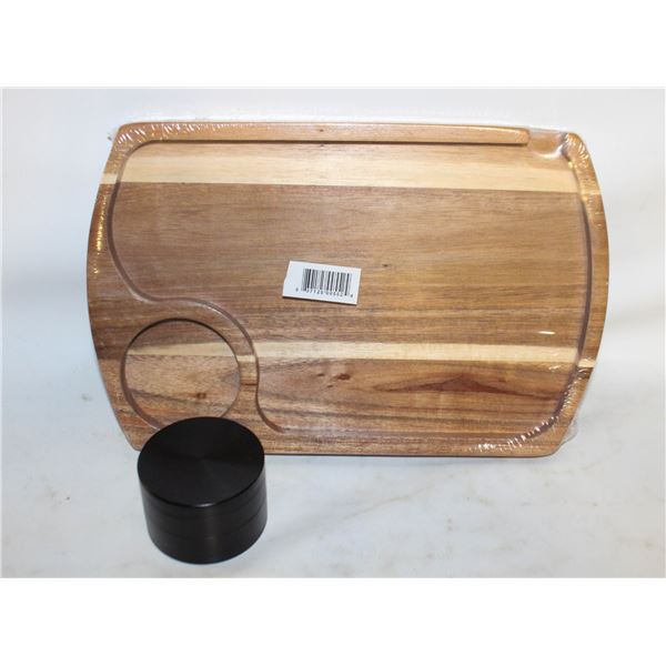 WOODEN ROLLING TRAY WITH 5 PIECE GRINDER