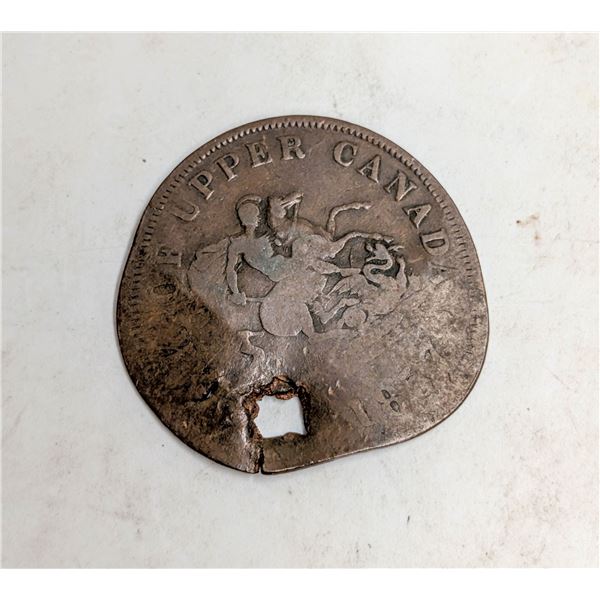 ANTIQUE UPPER CANADA HALF PENNY TURNED TO PENDANT