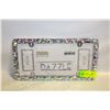 Image 1 : DAZZLE LICENSE PLATE FRAME