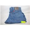 Image 1 : MENS 34X30 WRANGLER BLUE JEANS