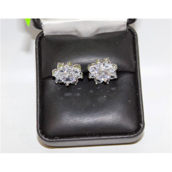 NEW 5 CARAT MOISSANITE SUNFLOWER DESIGN