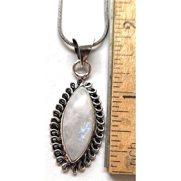 30)  DIAMOND SHAPED NATURAL MOONSTONE