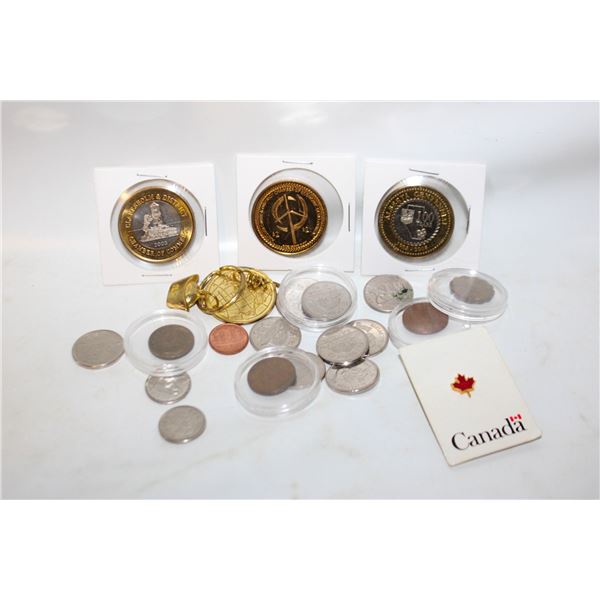 COINS & TOKENS CND & INTL IN BROWN TIN