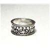 Image 1 : 23) HEAVILY CARVED SILVER TONE SIZE 4 RING.