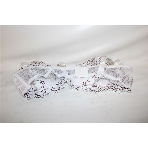 NEW LACE BRA DETACHABLE STRAPS FLORAL