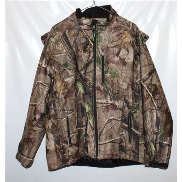 WOMENS MEDIUM REALTREE CAMO JACKET