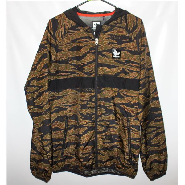 ADIDAS ORIGINALS CAMO WINDBREAKER JACKET