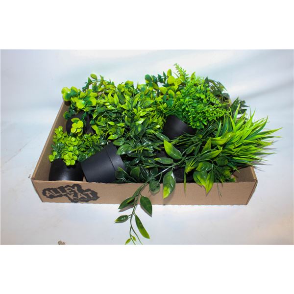 8 ARTIFICIAL PLANTS IN POTS