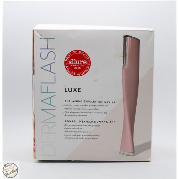 LUXE DERMAFLASH ANTI-AGING EXFOLIATION DEVICE