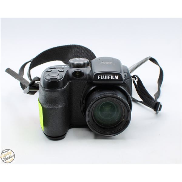 FUJIFILM FINEPIX S1500 10MP DIGITAL CAMERA, WORKS