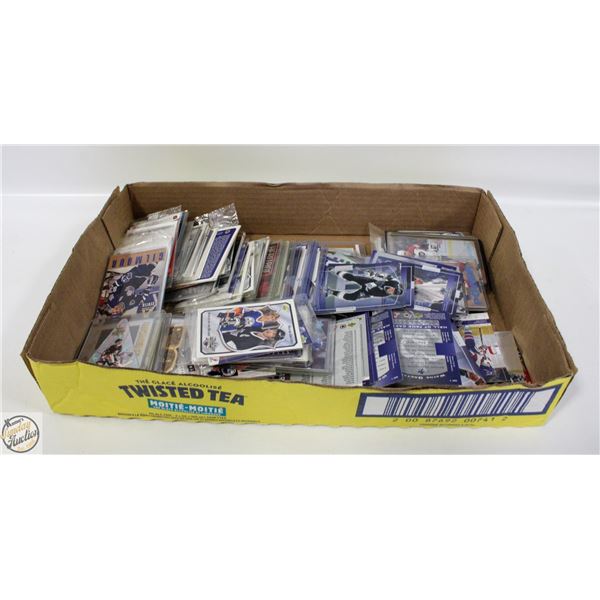 FLAT FULL OF WAYNE GRETZKY CARDS