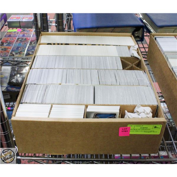 LONG BOX OF UNSORTED COLLECTIBLE HOCKEY CARDS