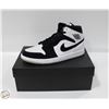 Image 1 : NEW JORDAN 1 MID SE SIZE 9