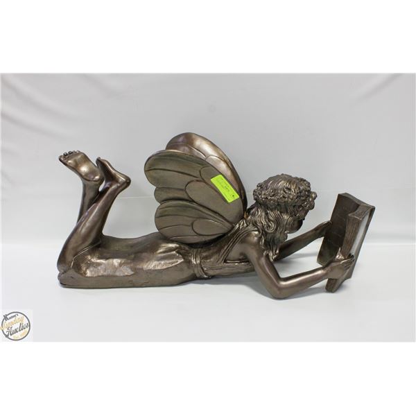 GARDEN ANGEL H-12" L-26"