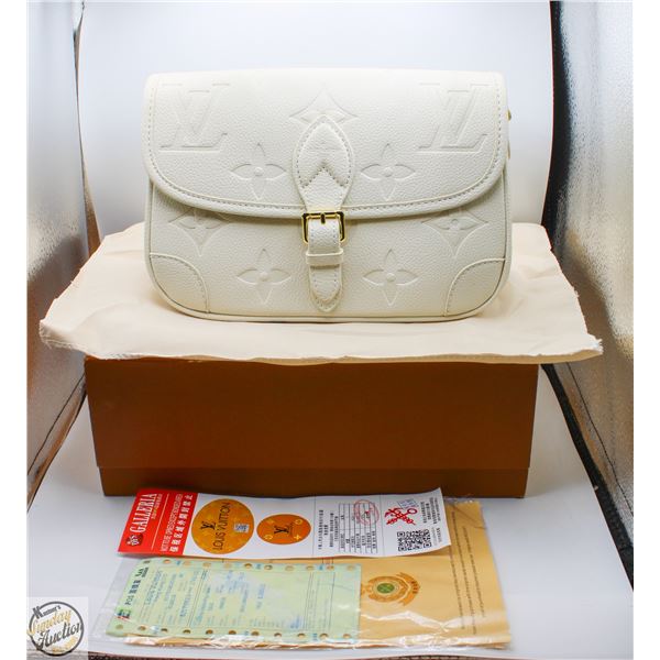 PURSE WITH DUSTBAG BOX AND PAPERS