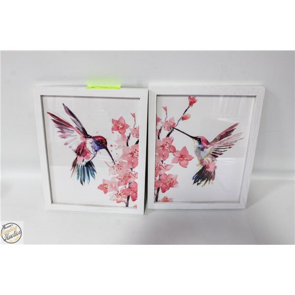 PAIR OF WATERCOLOR PAINTED FRAMED PICTURES