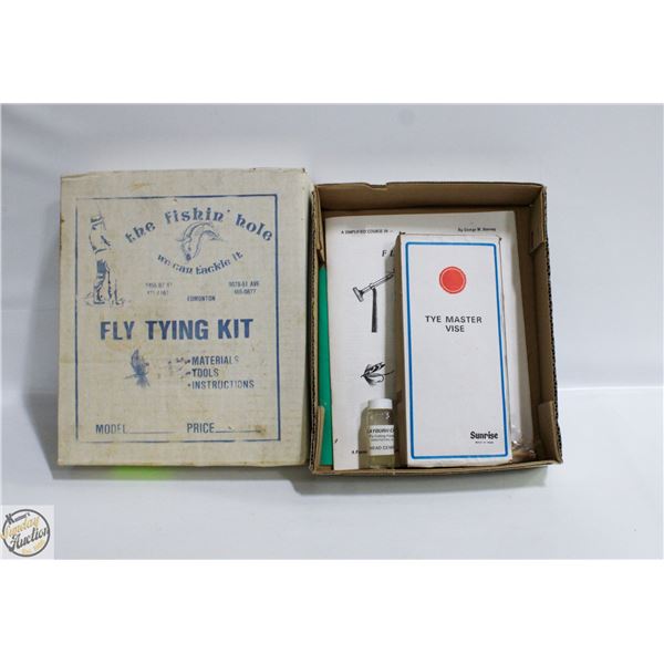 VINTAGE FLY TYING KIT WITH VICE & MANUALS