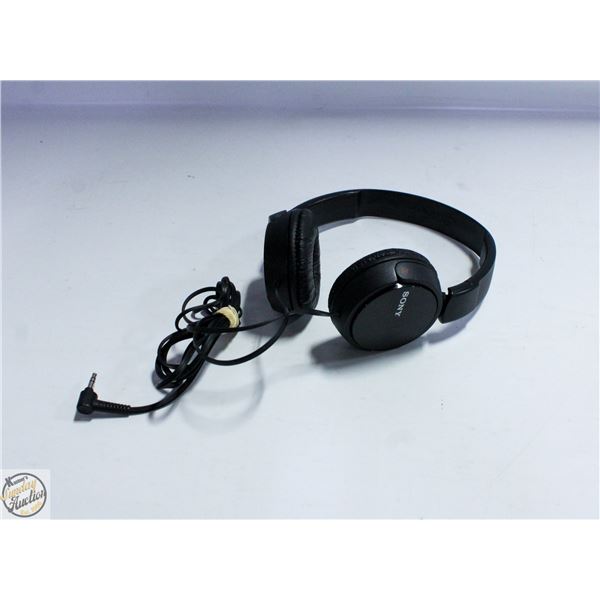 ESTATE SONY OVER THE EAR HEADPHONES
