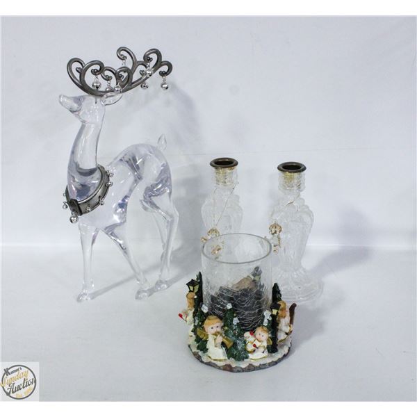 LOT OF VARIOUS CHRISTMAS DECORATIONS