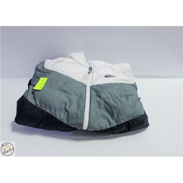 NIKE LARGE YOUTH PUFFER WINTER COAT-ESTATE