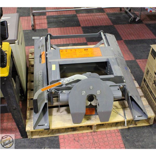 RVK3405 COMPANION 5TH WHEEL HITCH