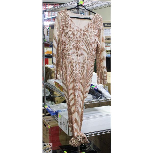 LADIES 2XL GOLDERN GIRL SEQUIN MAXI FORMAL DRESS