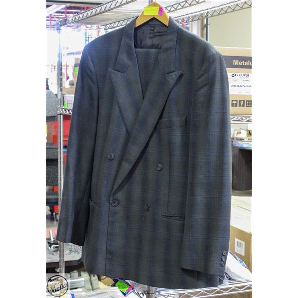 MENS BLUE/GREY SUIT 54B JACKET WITH 32W PANTS