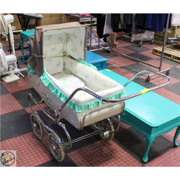 1950-1960S STROLLER "THISTLE" WITH WHEEL COVERS