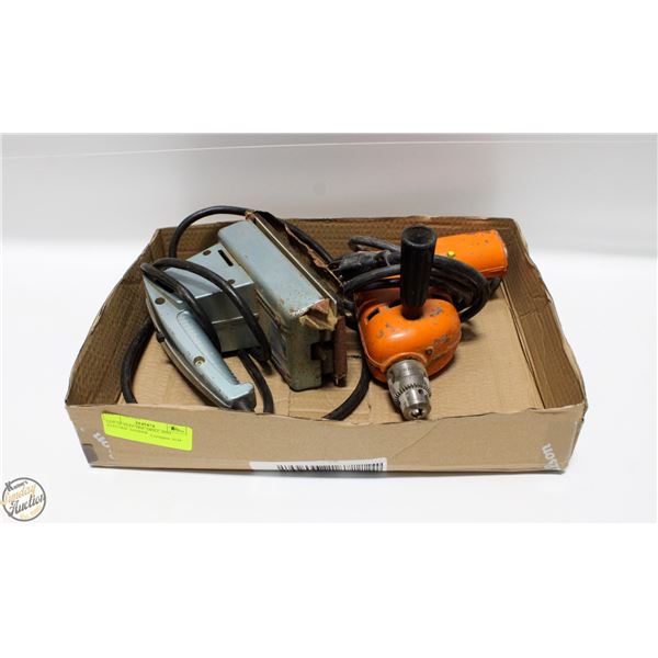 LOT OF ELECTRIC DRILL AND ELECTRIC SANDER