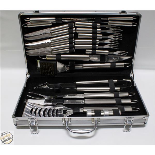 NEW STAINLESS STEEL BBQ SET
