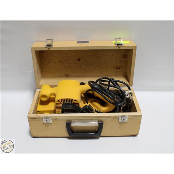 PRINCESS BELT SANDER & CASE