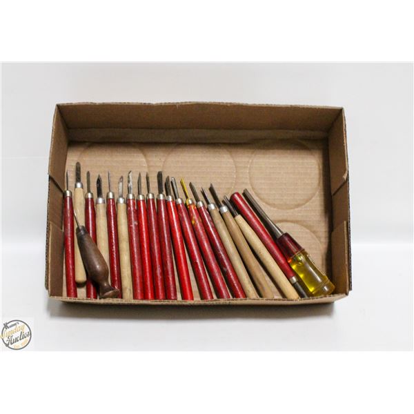 WOOD CARVING TOOLS