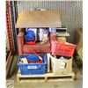 Image 1 : PALLET OF UNCLAIMED PURCHASES