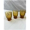 Image 2 : Elegant Gold Decanter Set
