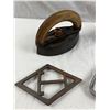 Image 2 : Vintage Irons