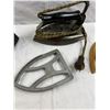 Image 3 : Vintage Irons