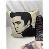 Image 2 : Elvis Decor