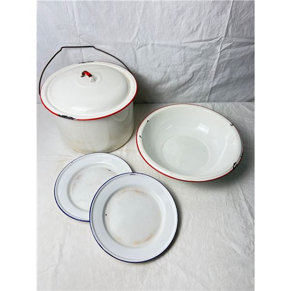 Enamelled Kitchenware