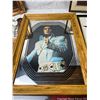 Image 9 : Framed Elvis & Impersonator Portraits