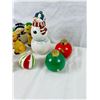 Image 2 : Christmas Themed Salt & Pepper Shakers